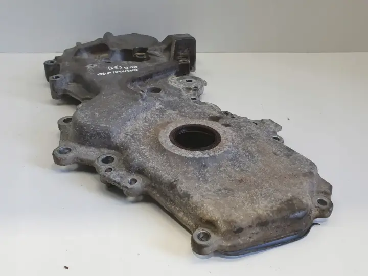Nissan Qashqai 2.0 16V OBUDOWA ROZRZĄDU osłona MR20