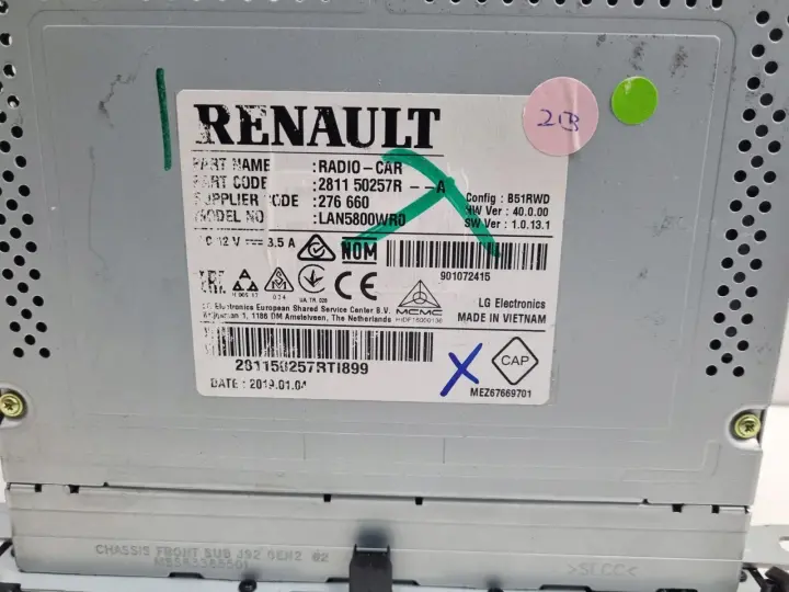 Renault Captur I WYŚWIETLACZ RADIA EKRAN Nawigacji 281150257R