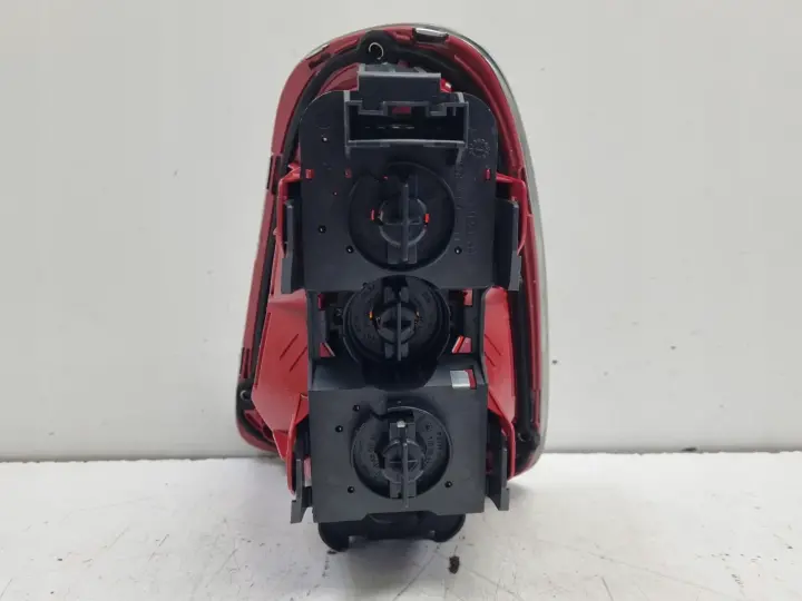 Mini R56 Cooper 06-13 TYLNA LAMPA LEWA lewy tył kierowcy