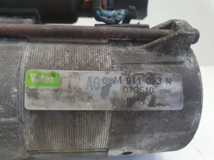 VW Golf V 2.0 TDI ROZRUSZNIK valeo 02M911023N D7GS10