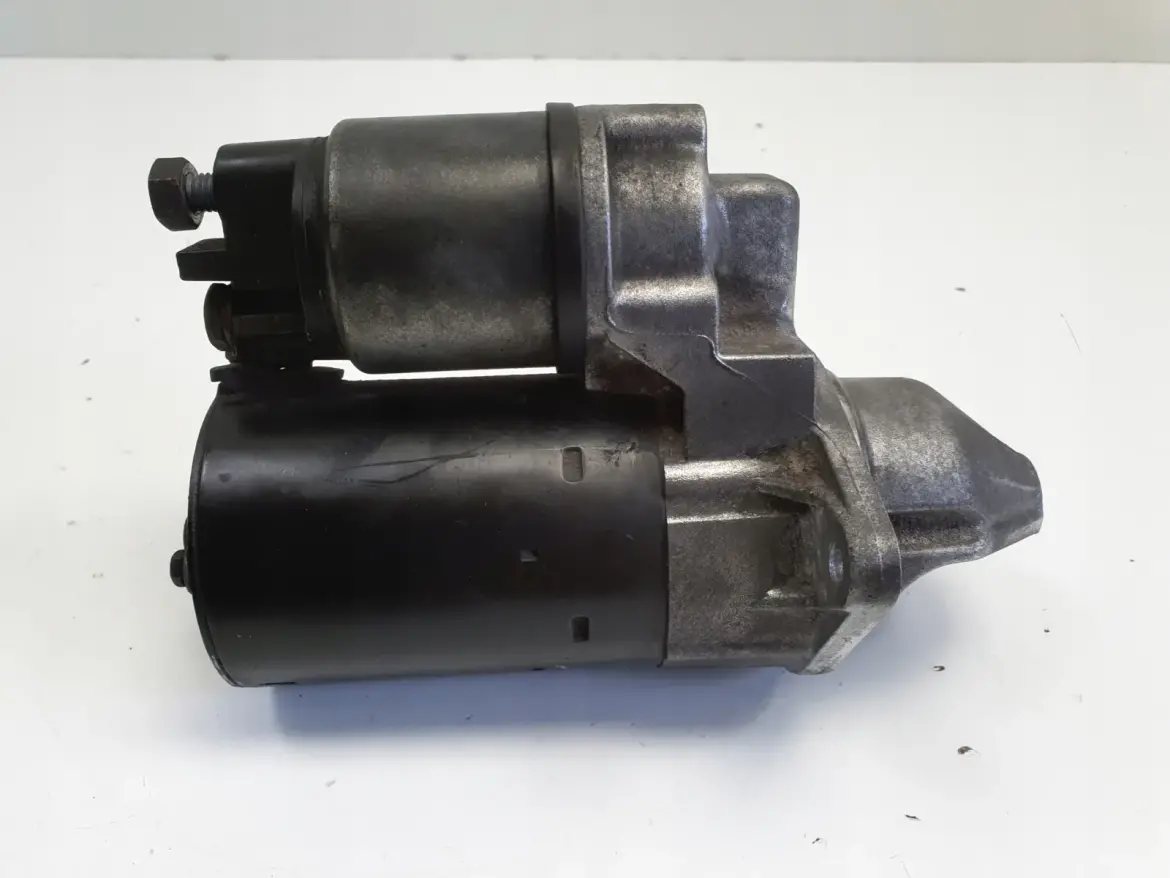 Opel Corsa C 1.2 16V ROZRUSZNIK bosch 0001107408