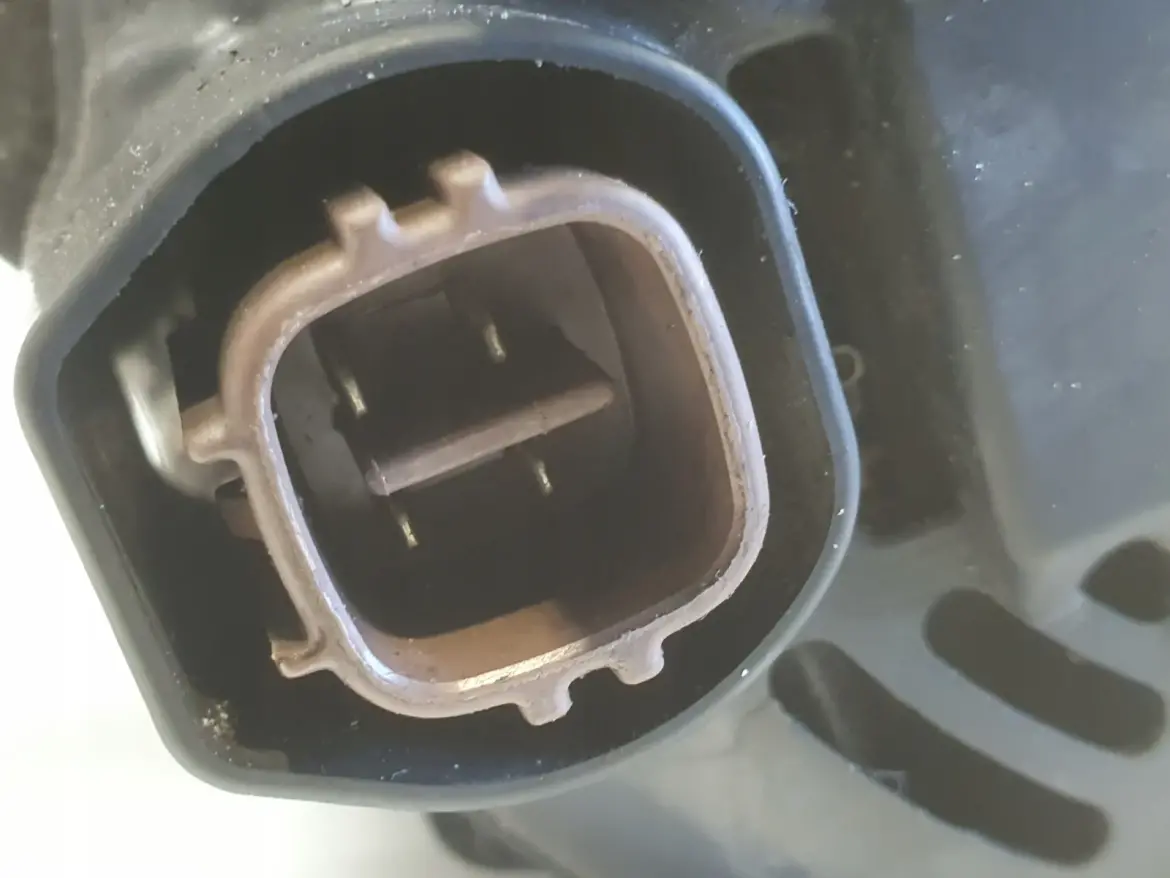Honda CR-V II 2.2 iCDTI ALTERNATOR