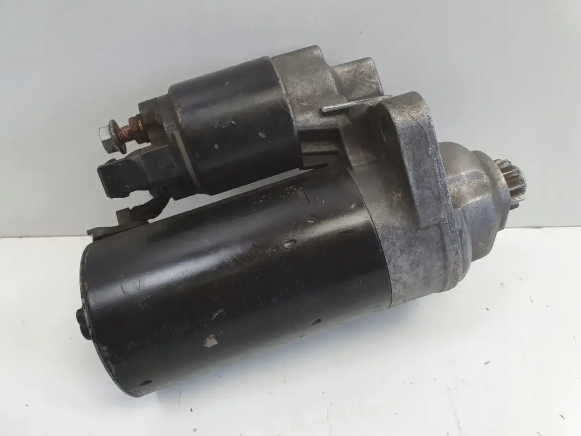 Seat Ibiza III 1.9 SDI ROZRUSZNIK bosch 0001125051
