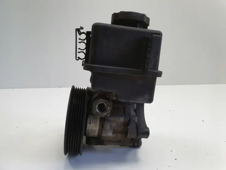 Mercedes Sprinter 906 2.2 CDI POMPA WSPOMAGANIA A0064667801