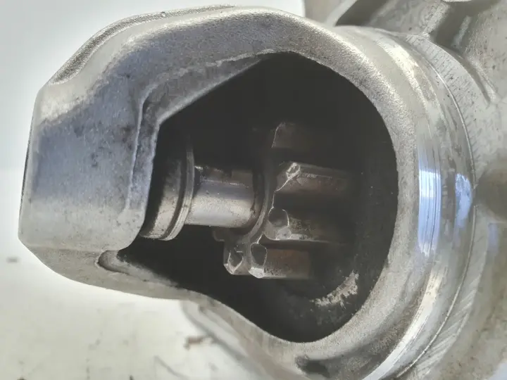 80c92601198ee45a2b48079cae74fca2