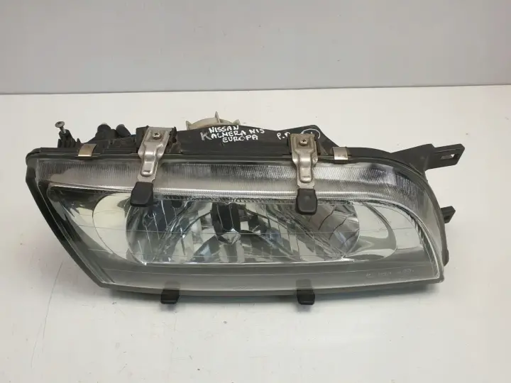 Nissan Almera N15 LIFT PRZEDNIA LAMPA PRAWA przód