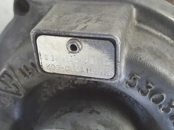VW Golf IV 1.9 TDI TURBOSPRĘŻARKA 038145701D