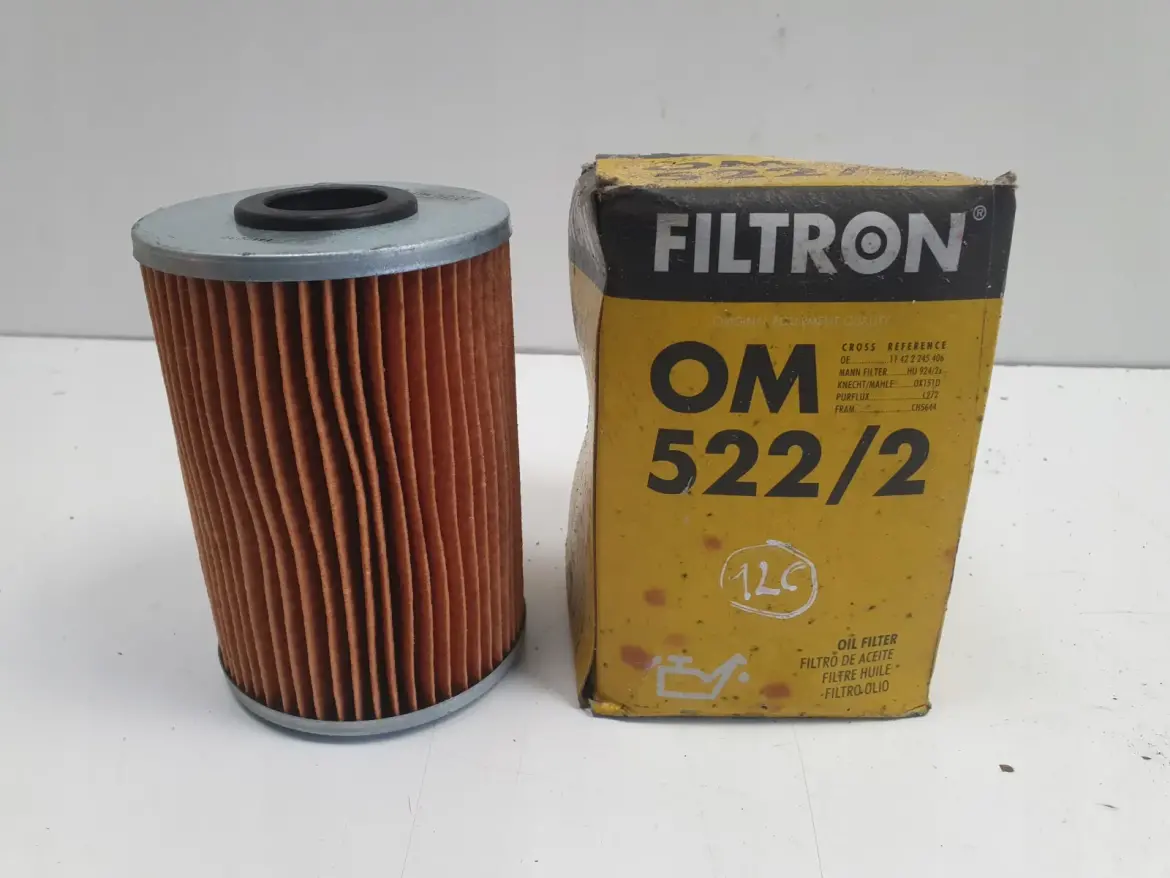 BMW E36 318 TDS FILTR OLEJU OM522/2