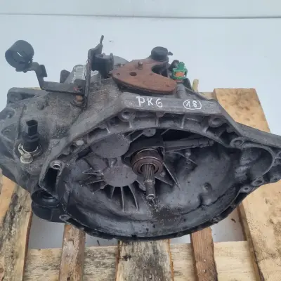 Opel Vivaro 1.9 DCI CDTI MANUALNA SKRZYNIA BIEGÓW manual PK6075