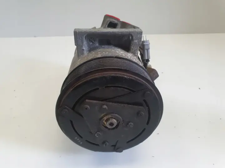 Renault Clio IV 0.9 TCe SPRĘŻARKA KLIMATYZACJI pompa 926000734R