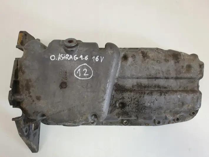 Opel Vectra B 1.6 16V MISKA OLEJU olejowa 90400211