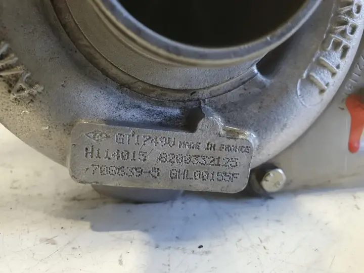 Renault Megane II 1.9 DCI TURBOSPRĘŻARKA turbo 8200332125