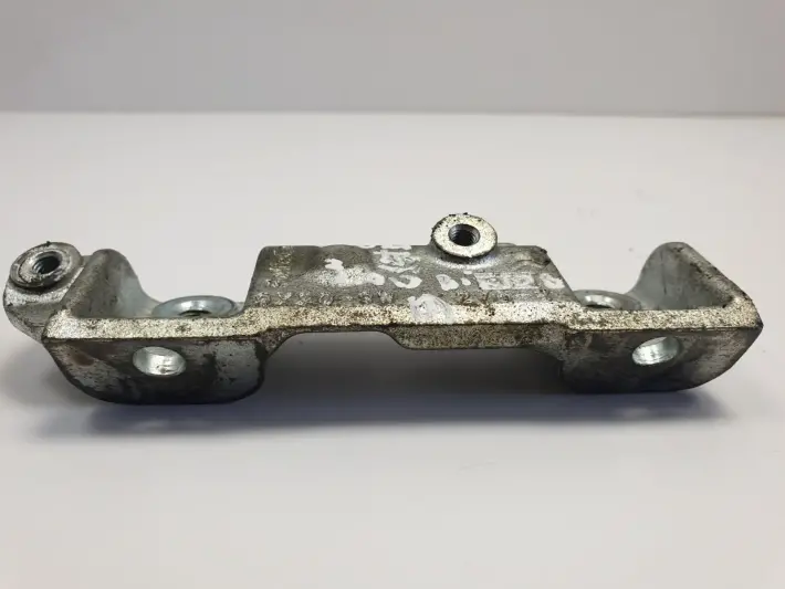 Range Rover Sport II 3.0 D ŁAPA SILNIKA wspornik