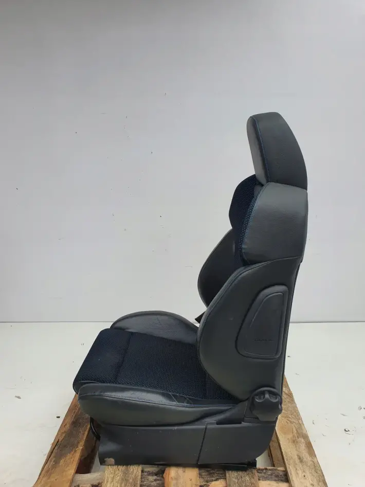 Opel Meriva A OPC FOTELE KOMPLET FOTELI Recaro