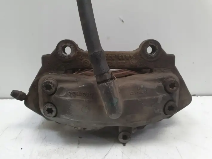 Mercedes W220 W211 LEWY ZACISK HAMULCOWY Lewy przód Brembo