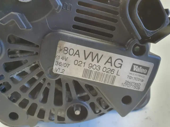 Skoda Octavia II 1.9 TDI ALTERNATOR valeo 021903026L