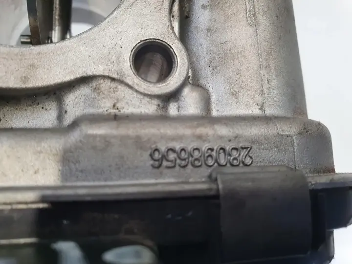 7732d56b15a589fdce7f65f688b3ba18