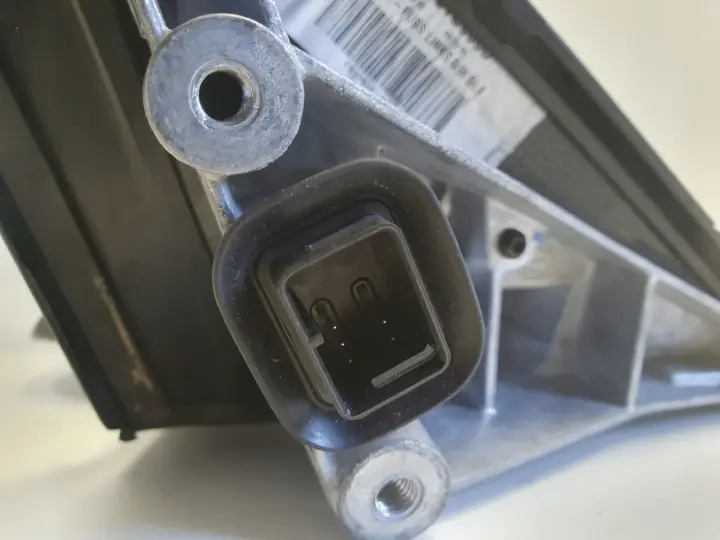 BMW G30 G31 17-24r LUSTERKO LEWE KIEROWCY europa 5 pin 7443771
