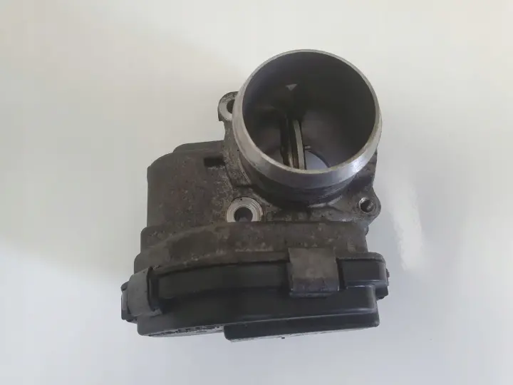 Volvo V40 II 1.6 D2 PRZEPUSTNICA 9673534480
