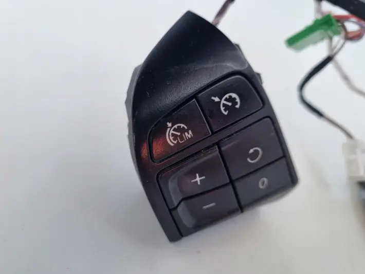 Volvo S60 II V60 I PRZEŁĄCZNIKI KIEROWNICY Panel 31334457 31332911