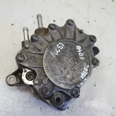 Audi A4 B7 2.0 TDI POMPA VACUM wakum 03G145209