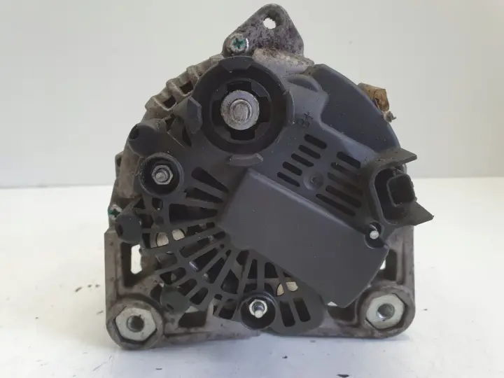 Renault Scenic II 1.5 DCI ALTERNATOR VALEO