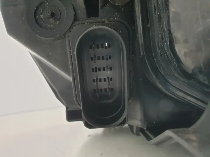 Ford Focus II MK2 PRZEDNIA LAMPA LEWA lewy przód