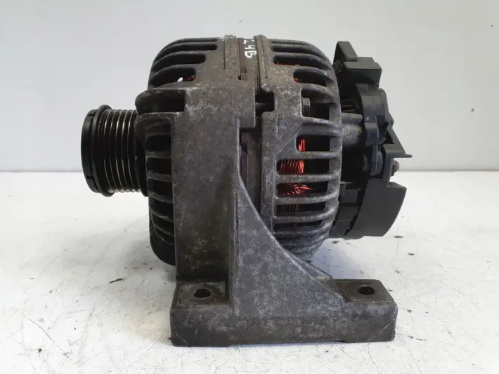 Volvo V70 2.4 B ALTERNATOR Bosch 9459077 0124515019