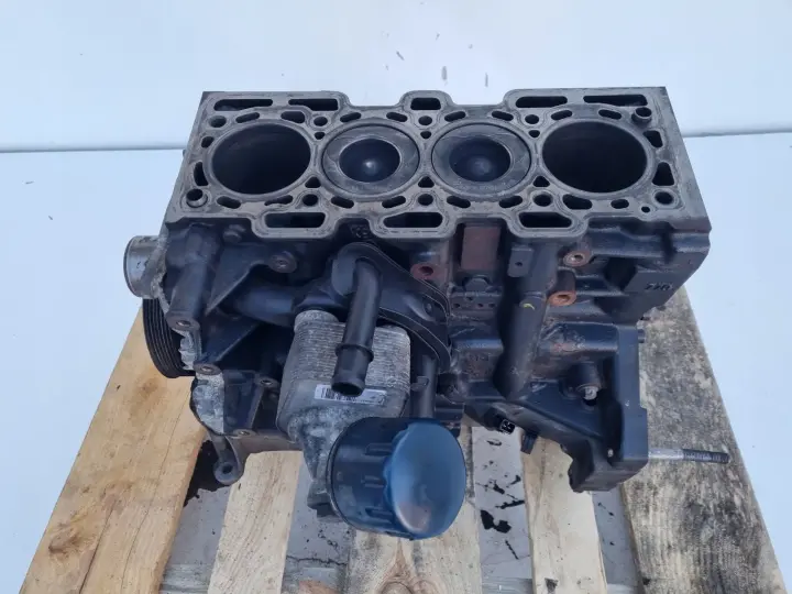 DÓŁ SILNIKA BLOK WAŁ TŁOK TŁOKI Renault Scenic Megane III 1.5 DCI K9K836