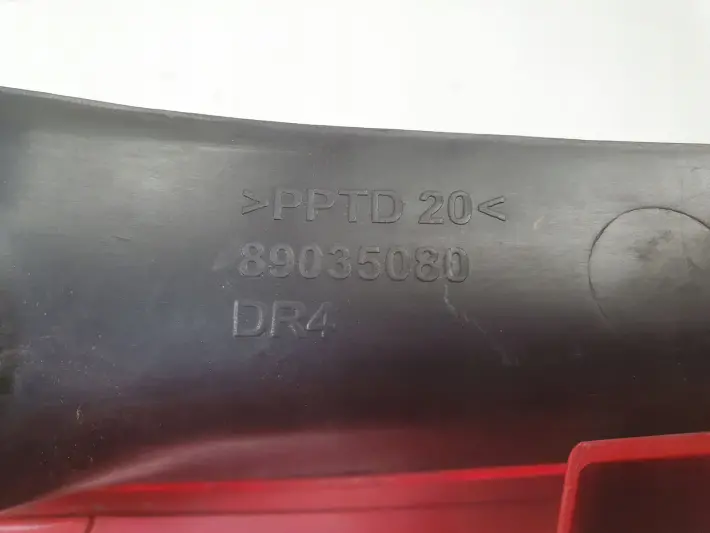 Renault Clio III HB 05-09r TYLNA LAMPA PRAWA prawy tył pasażera 89035080