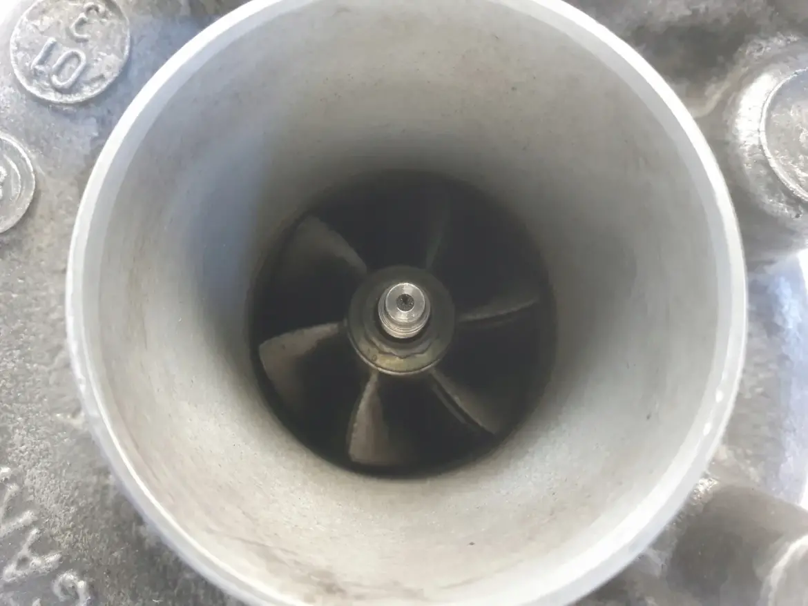 VW Passat B5 1.9 TDI TURBOSPRĘŻARKA 028145702R