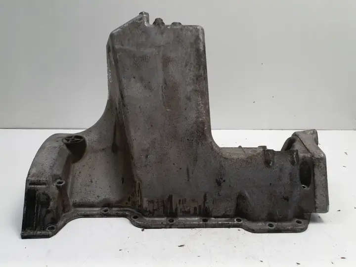 Mercedes W169 1.5 8V MISKA OLEJOWA oleju A2660140102