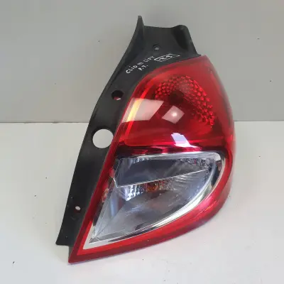 Renault Clio III HB lift TYLNA LAMPA PRAWA prawy tył pasażera 8200886946