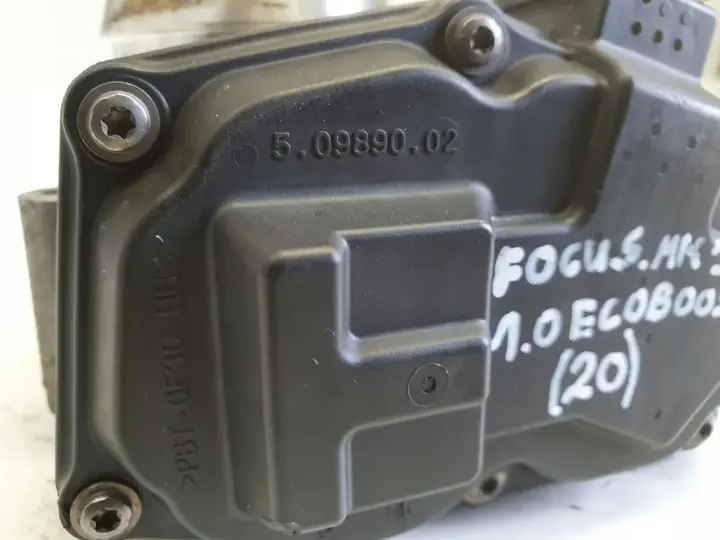 Ford Focus MK3 1.0 EcoBoost PRZEPUSTNICA CM5G-9F991-FA