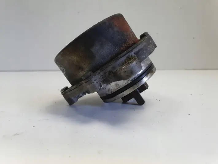 BMW E87 2.0 D POMPA WAKUM VACUM