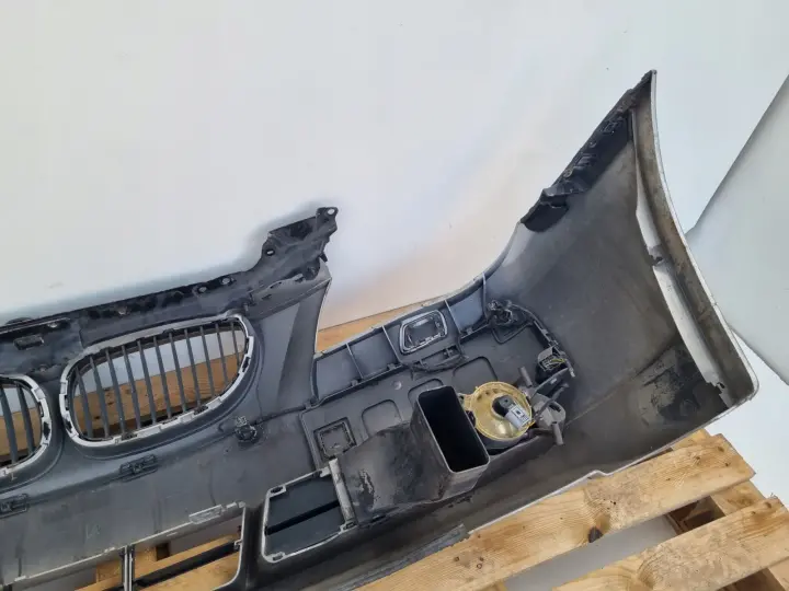 BMW E60 03-07r KOMPLETNY PRZEDNI ZDERZAK przód SREBRNY SPRYSKI PDC 354