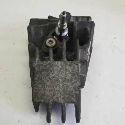 Renault Megane III 1.5 DCI WTRYSKIWACZ DPF łapa