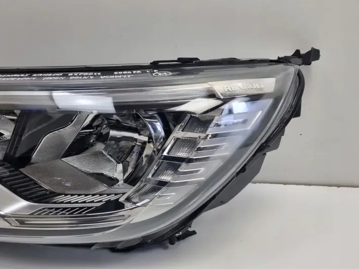 Renault Kangoo Express III PRZEDNIA LAMPA LEWA lewy przód LED 260605755R