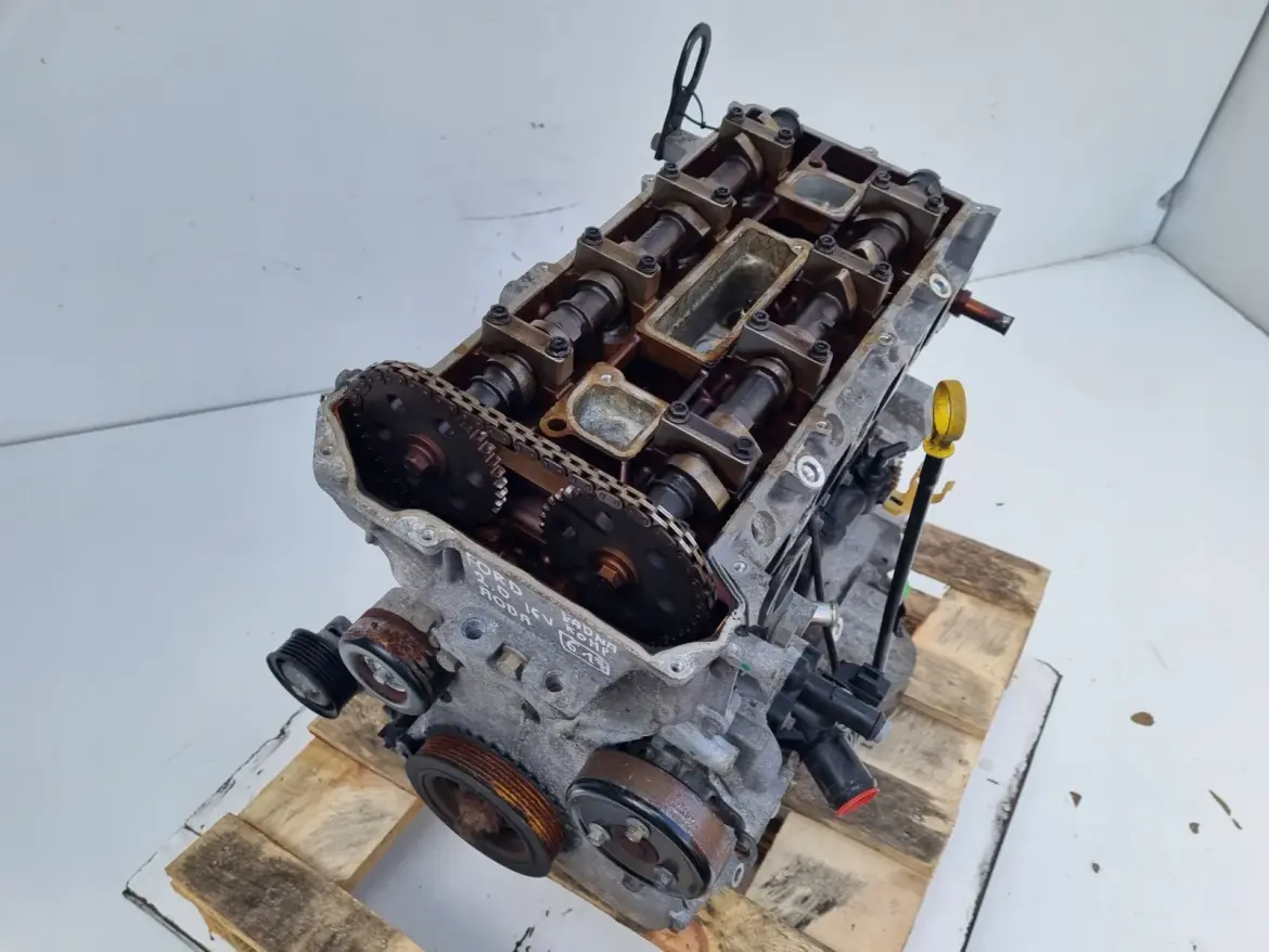 SILNIK BEZ OSPRZĘTU Volvo V50 S40 II 2.0 16V 145KM B4204S3 B4204S4