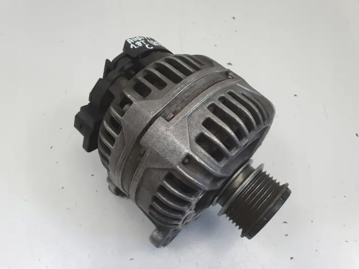 Audi TT 1.8 T ALTERNATOR bosch 028903030 120A