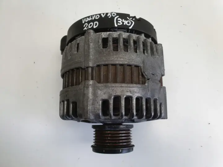 Volvo V50 2.0 D ALTERNATOR bosch 0121615028