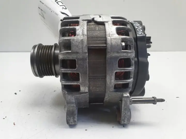 VW Passat B8 2.0 TDI ALTERNATOR 04L903024T 140A