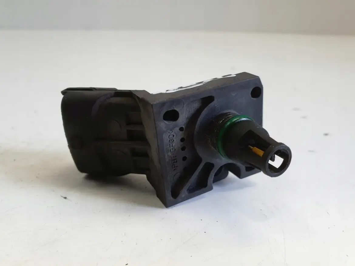 Volvo S80 V70 III 2.5 T CZUJNIK CIŚNIENIA POWIETRZA Map sensor 0261230106