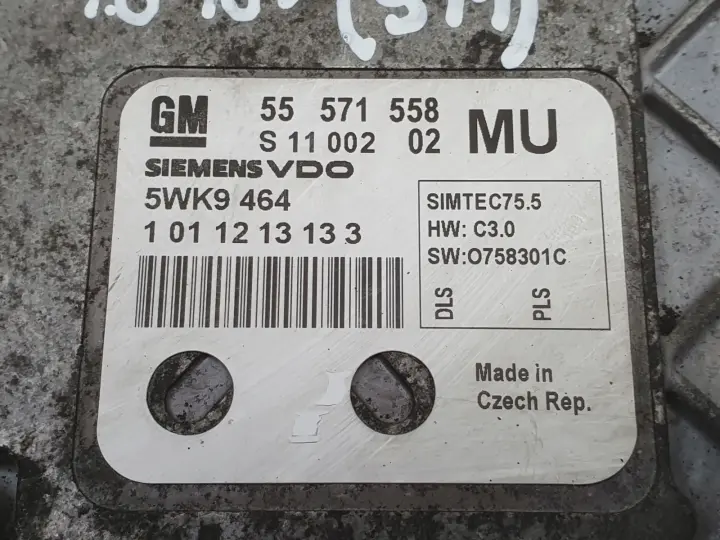 Opel Zafira B 1.6 16V STEROWNIK SILNIKA komputer 55571558 MU