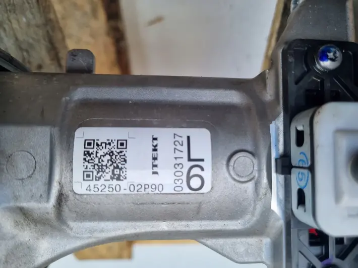 Toyota Corolla E21 POMPA WSPOMAGANIA kolumna 89650-12L40 45250-02P90
