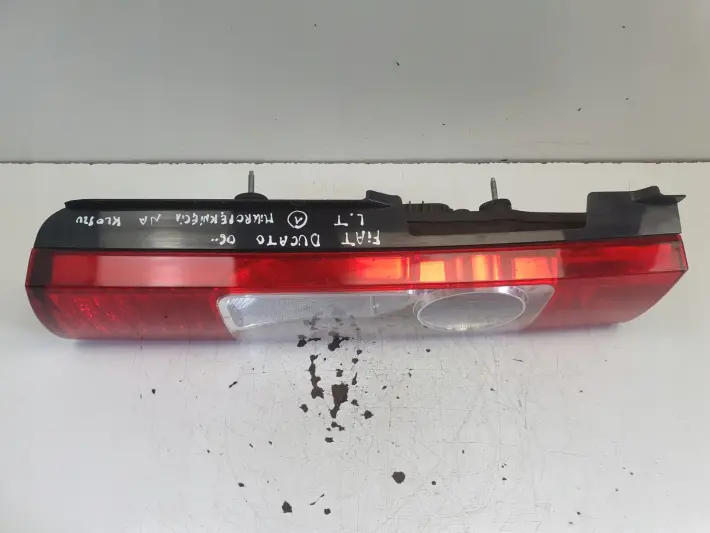 Fiat Ducato III 06-14r TYLNA LAMPA LEWA lewy tył kierowcy 20145751 27322102