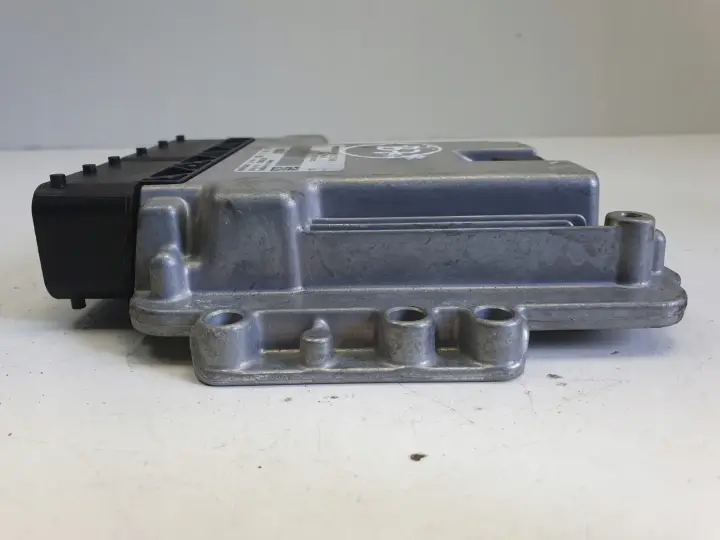 Volvo S60 II V60 1.6 T3 STEROWNIK SILNIKA komputer 0261S06611