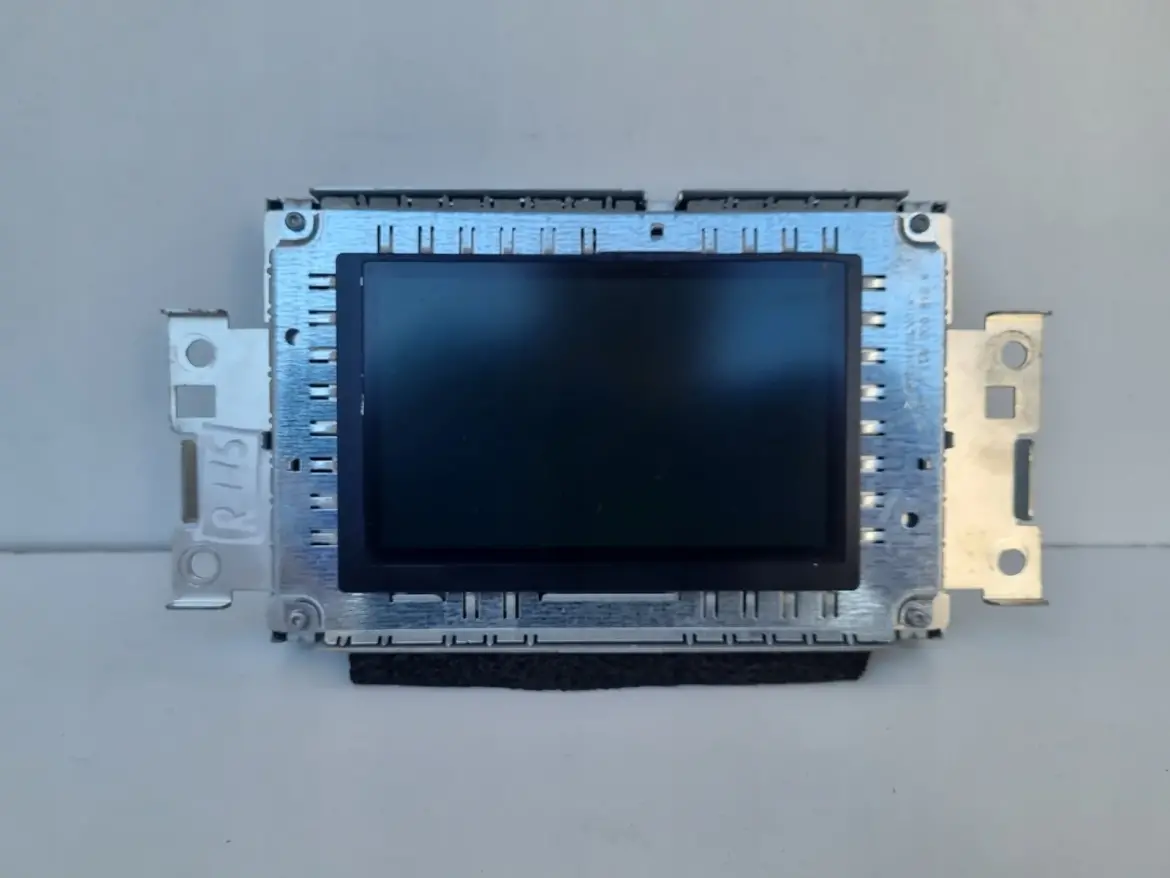 Volvo VOLVO V60 I S60 II XC60 I EKRAN NAWIGACJI Wyświetlacz 31357023