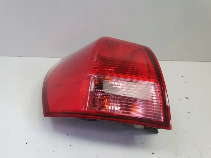 Nissan Qashqai I J10 06-09r TYLNIA LAMPA LEWA LEWY TYŁ kierowcy 39070311