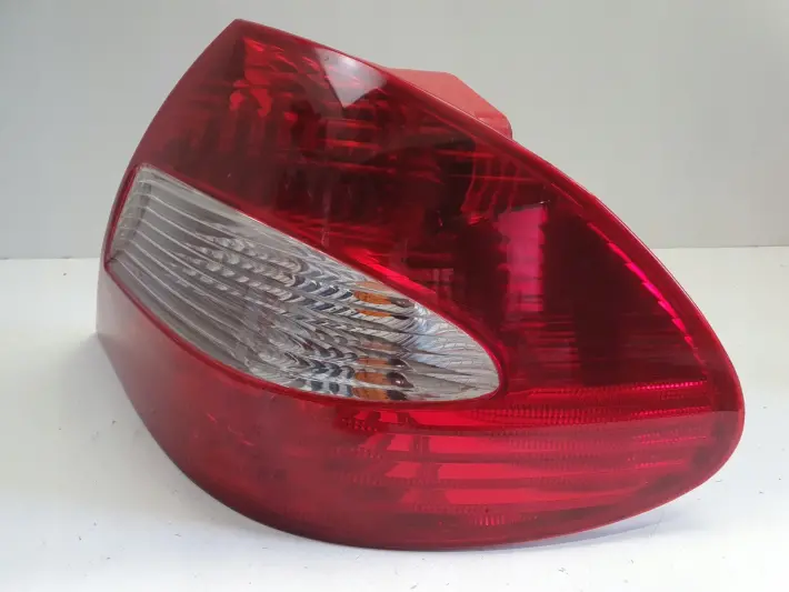 Mercedes CLK W209 C209 A209 lift 05-09 TYLNA LAMPA PRAWA prawy tył pasażera